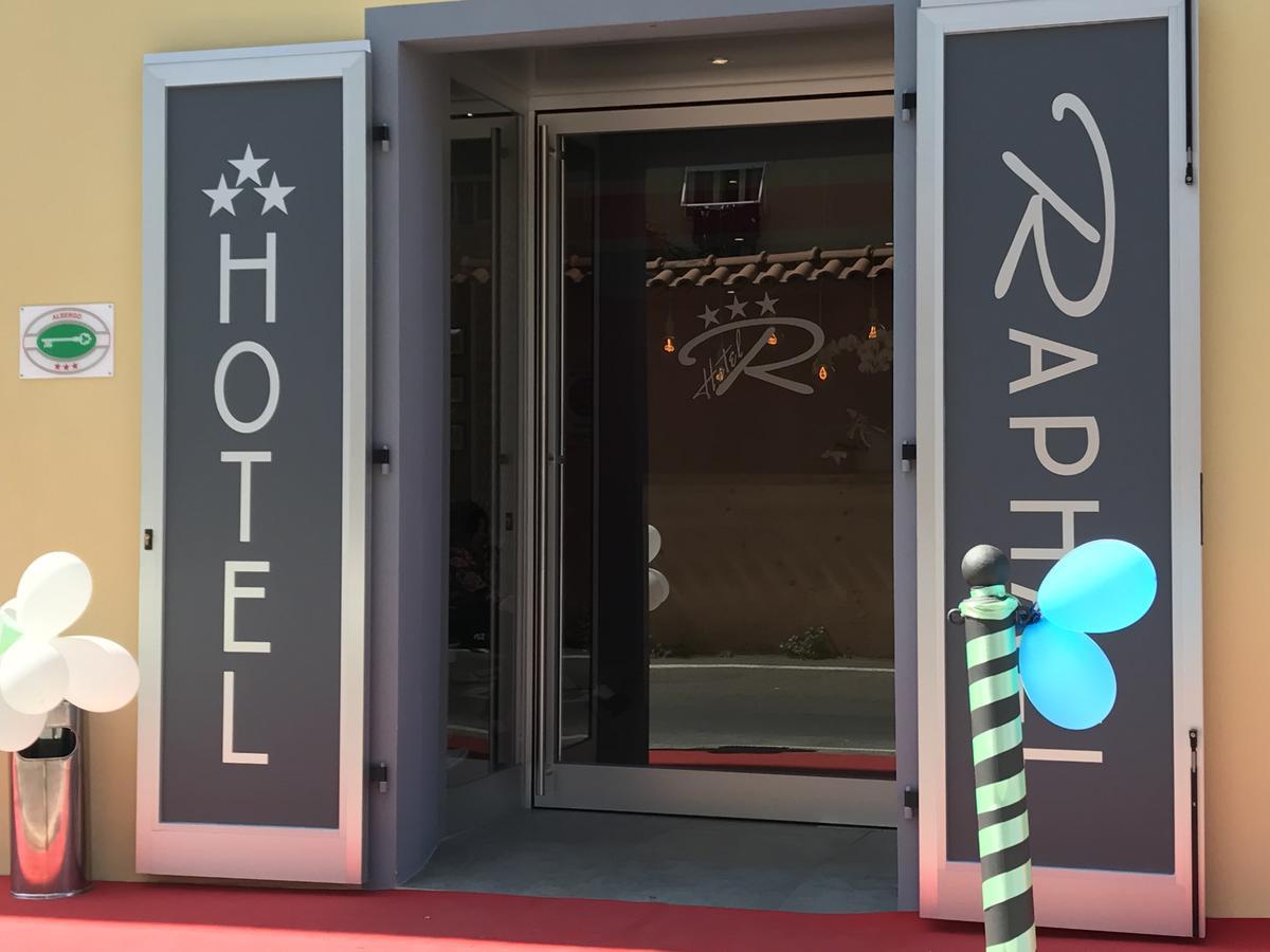 Hotel Raphael Bordighera Exterior photo